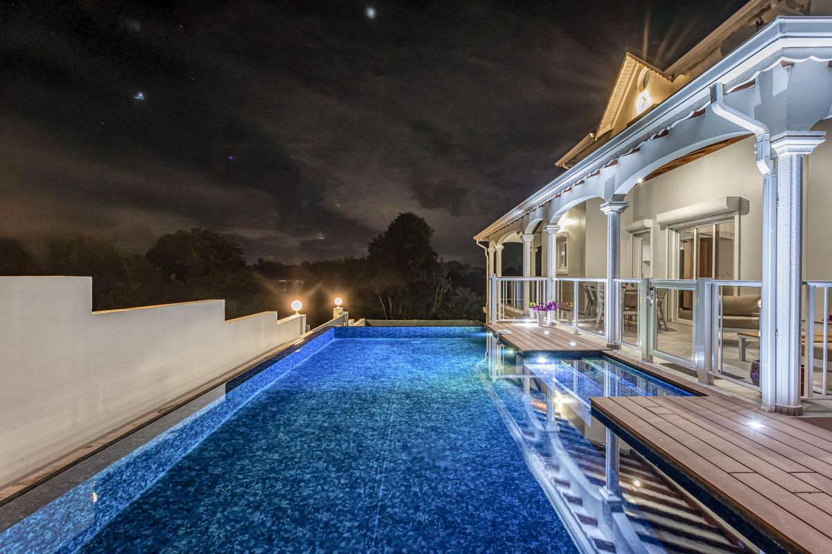 43.Location villa piscine le moule guadeloupe_De Nuit